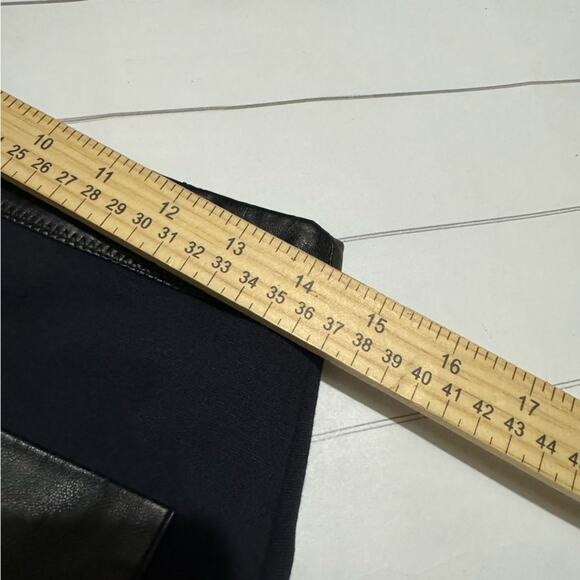 Ann Taylor Navy Blue Faux Leather Stretch Classic Office Pencil Skirt Women’s 2 - Picture 5 of 6